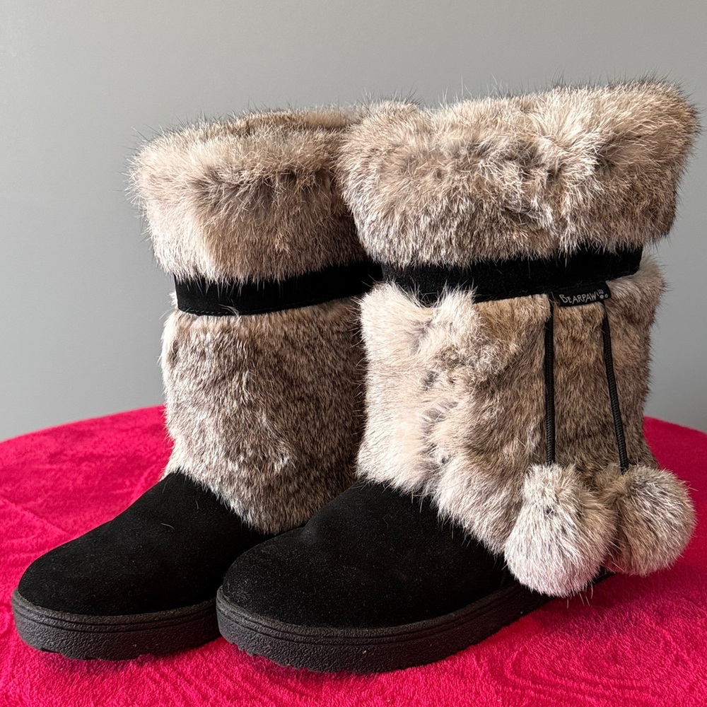 BearPaw Black Women's Boots